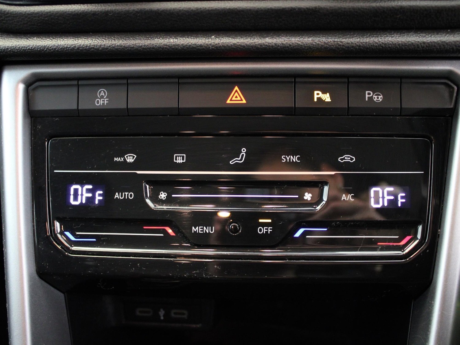 Used Volkswagen T-Roc 2022 for sale - 76274706: Photo 21
