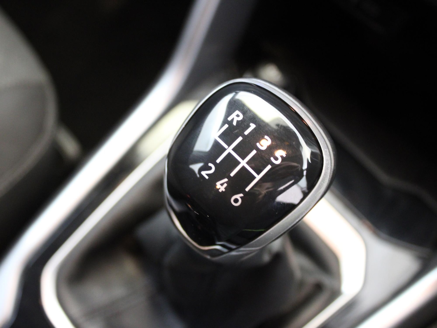 Used Volkswagen T-Roc 2022 for sale - 76274706: Photo 22