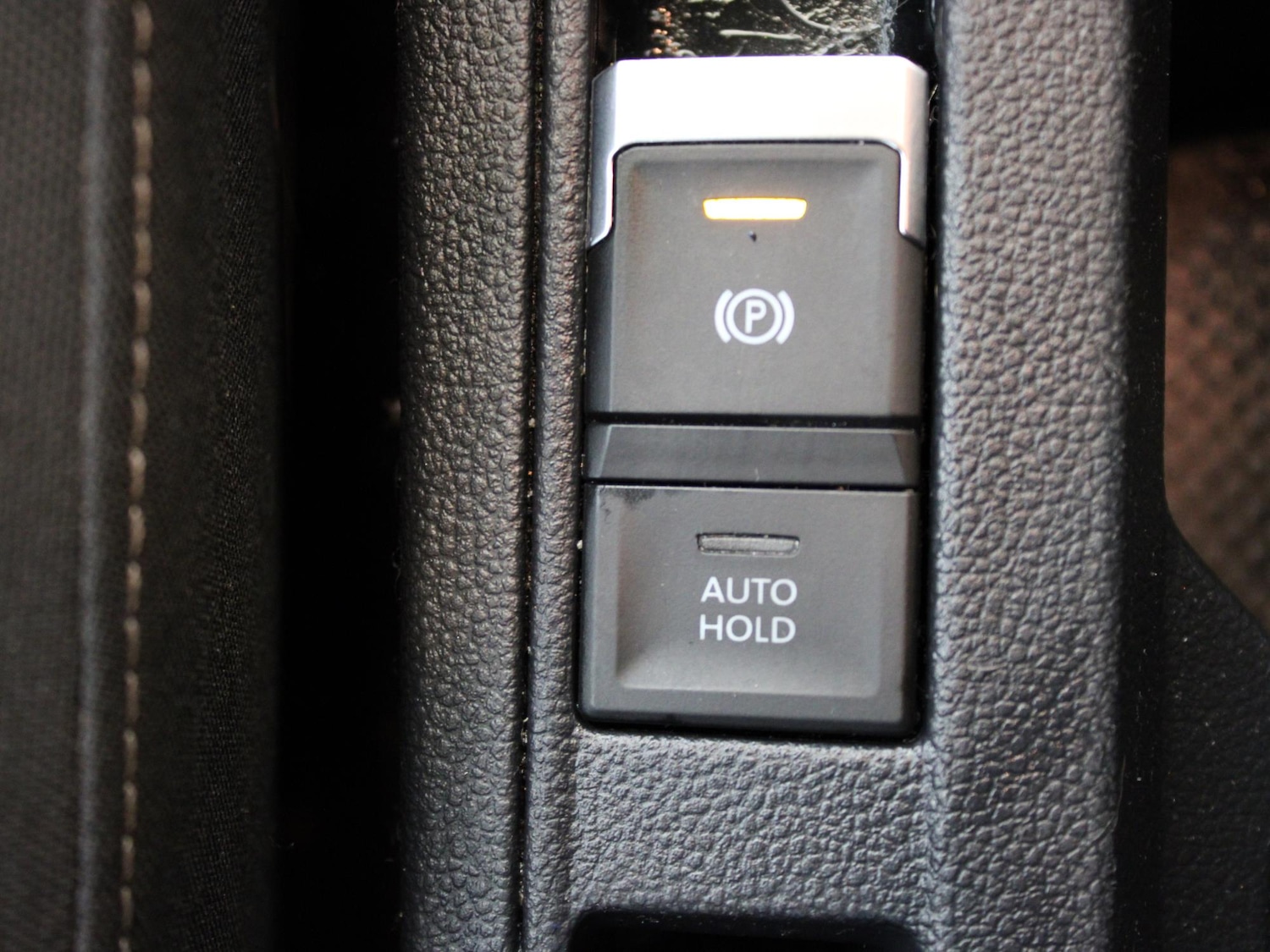 Used Volkswagen T-Roc 2022 for sale - 76274706: Photo 23