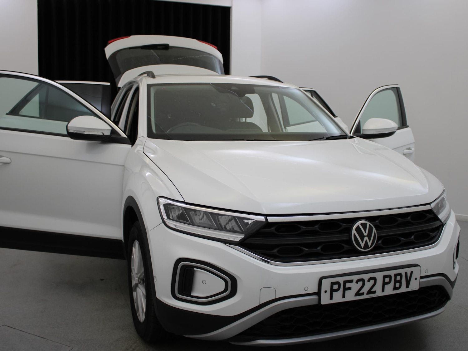 Used Volkswagen T-Roc 2022 for sale - 76274706: Photo 28