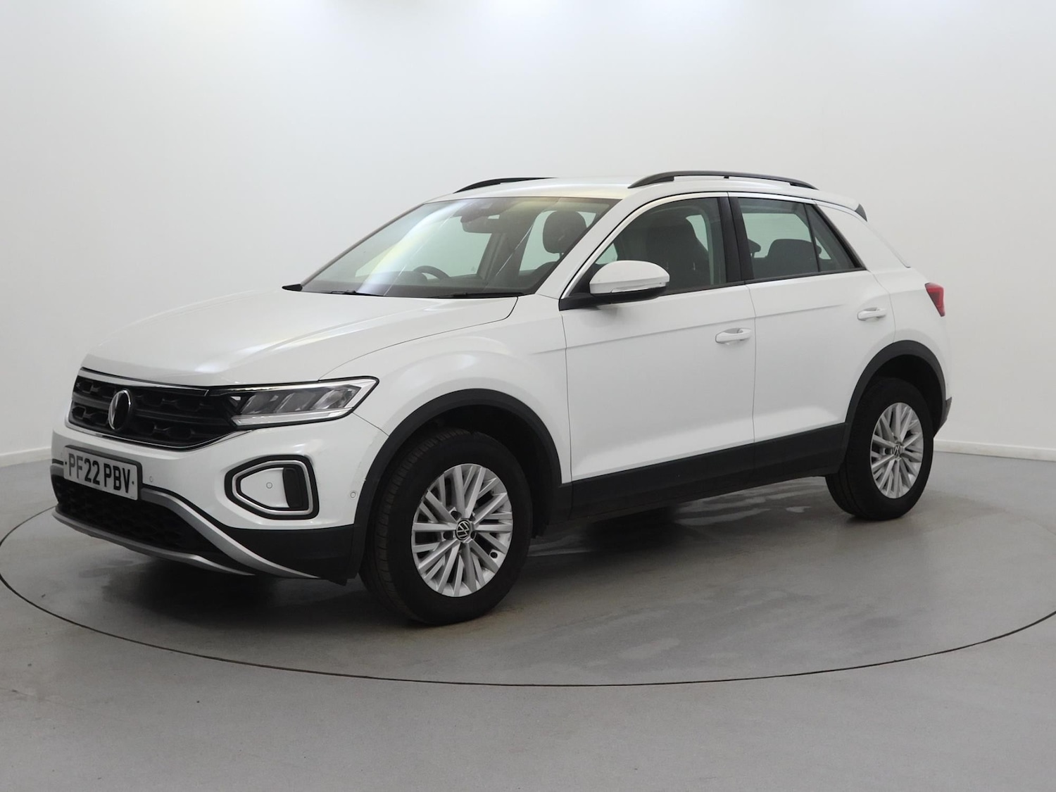Used Volkswagen T-Roc 2022 for sale - 76274706: Photo 3