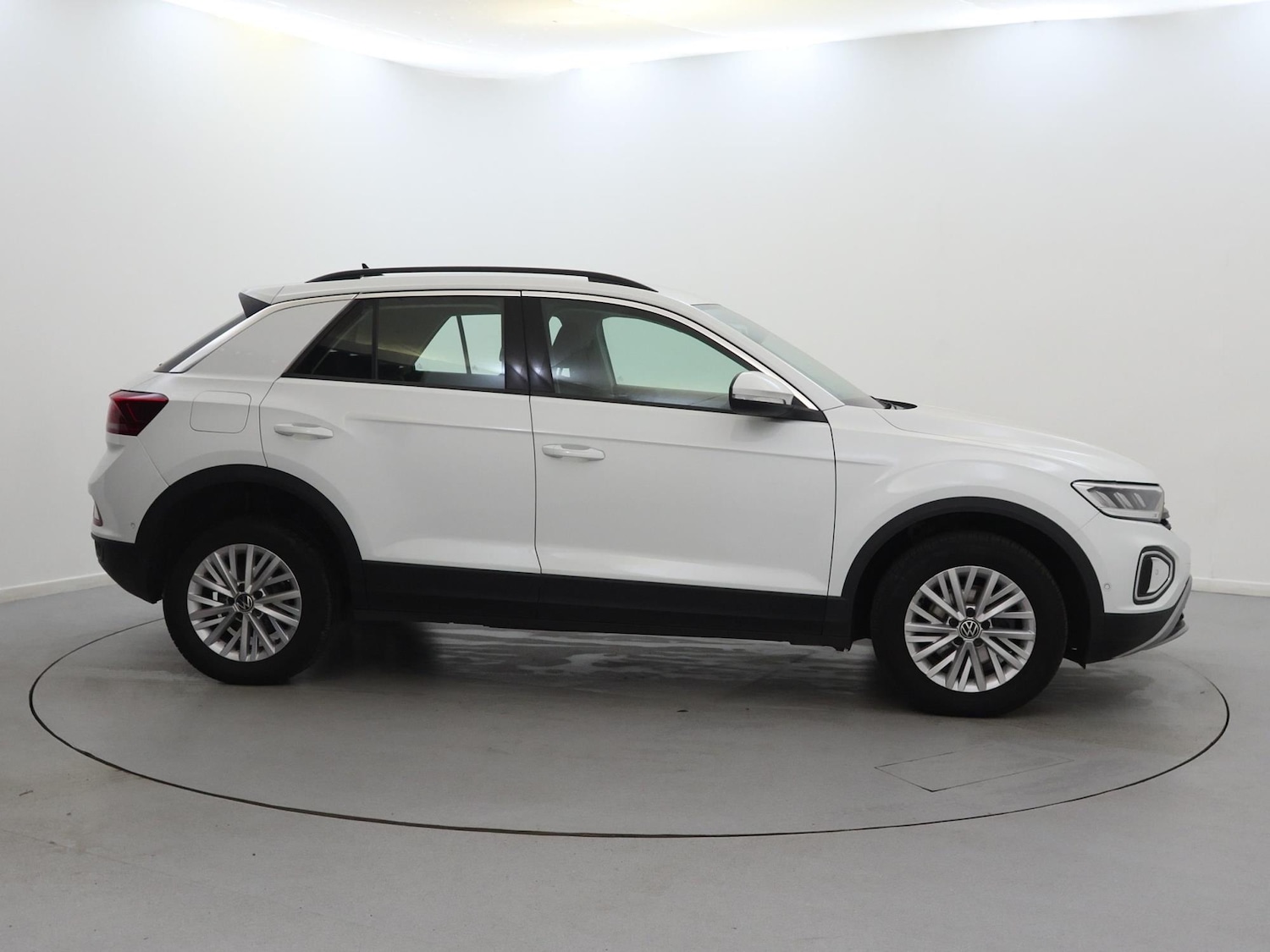 Used Volkswagen T-Roc 2022 for sale - 76274706: Photo 8