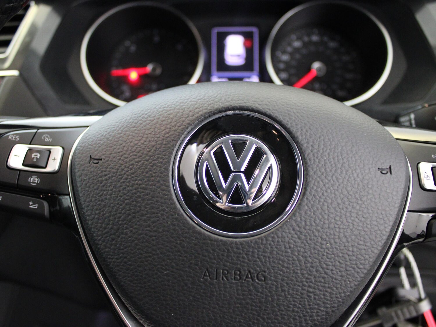 Used Volkswagen Tiguan Allspace 2021 for sale - 76515865: Photo 31