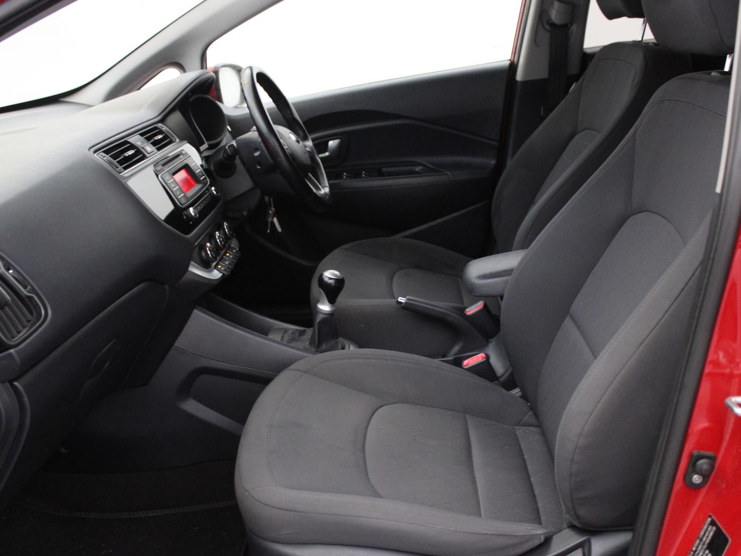 Used Kia Rio 2015 for sale - 76047376: Photo 9