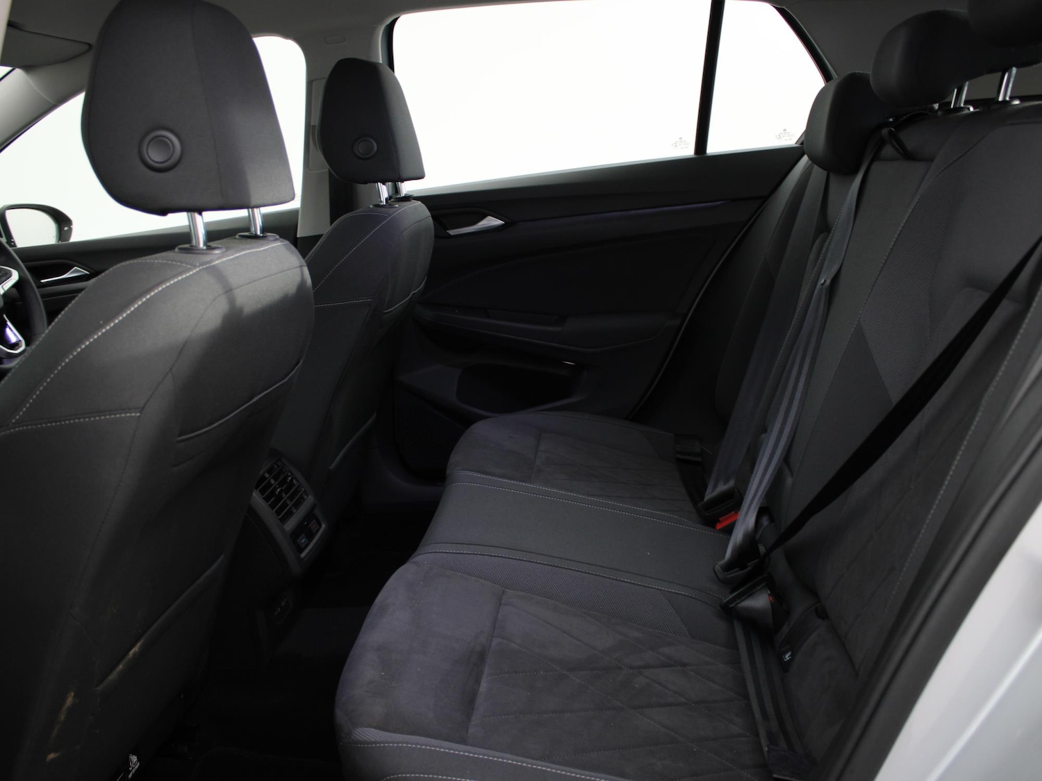 Used Volkswagen Golf 2021 for sale - 77240060: Photo 11