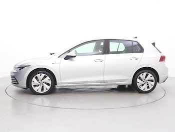 Used Volkswagen Golf 2021 for sale - 77240060: Photo