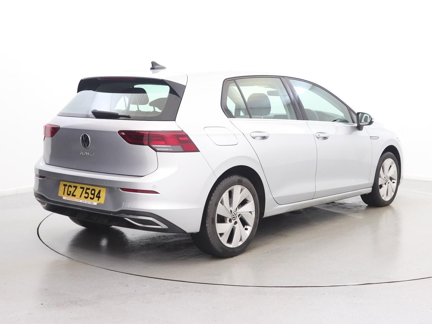 Used Volkswagen Golf 2021 for sale - 77240060: Photo 5