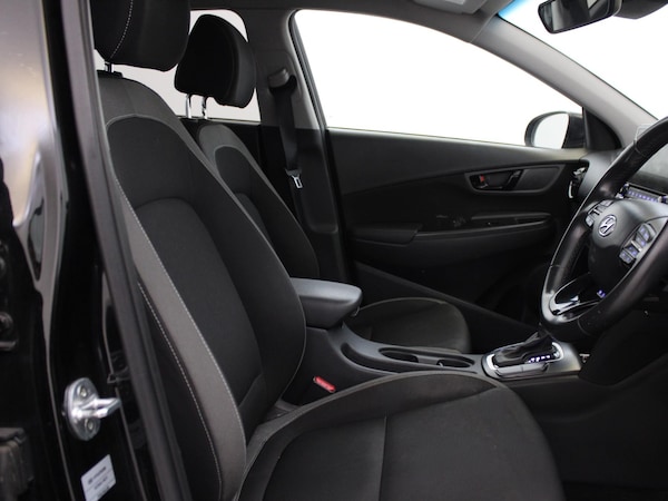 Used Hyundai KONA 2020 for sale - 76047365: Photo 9