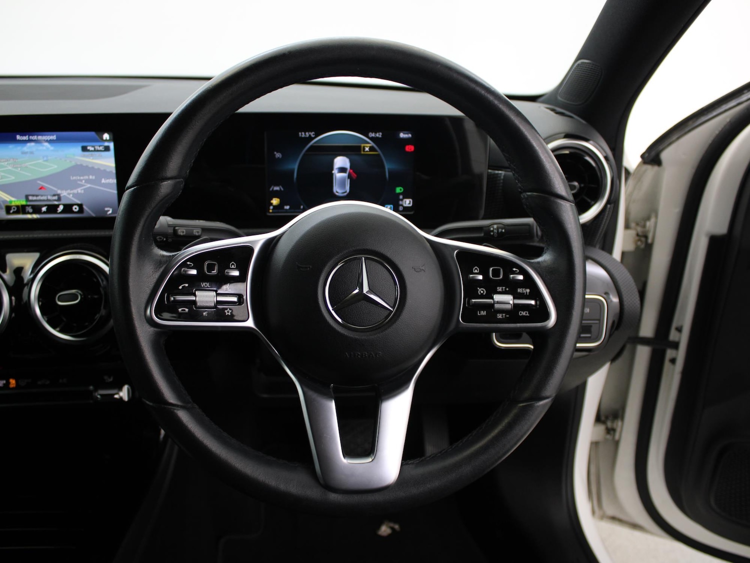 Used Mercedes-Benz A-Class 2019 for sale - 77687031: Photo 28