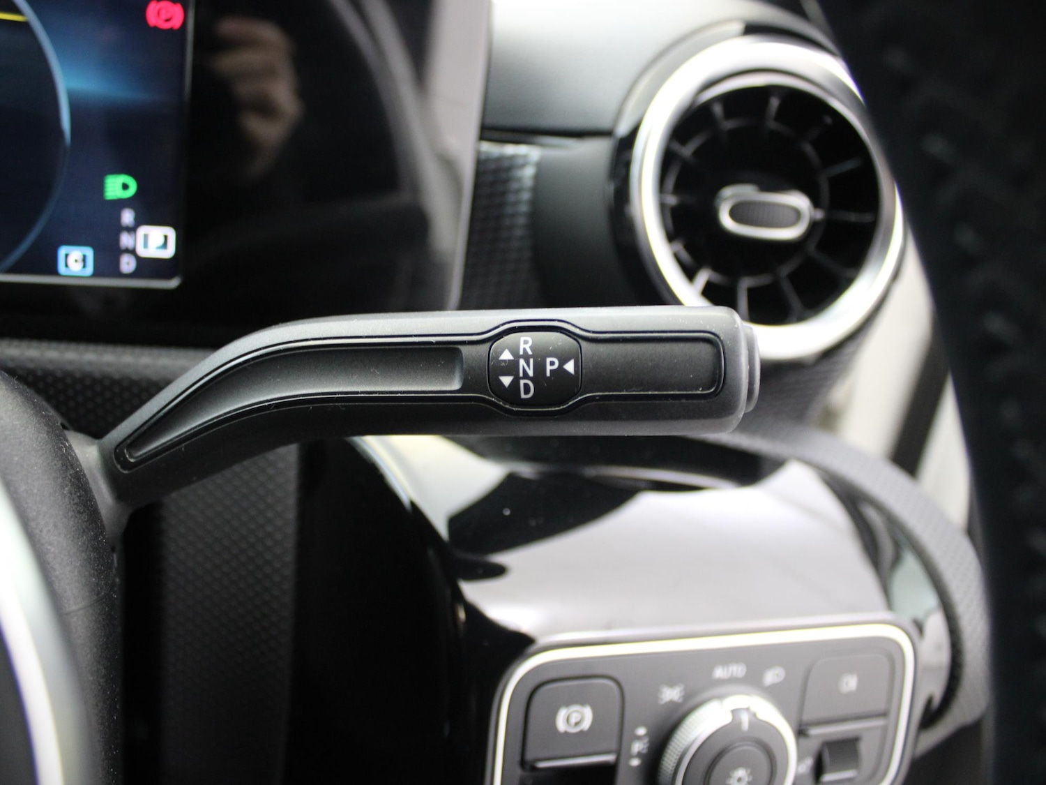 Used Mercedes-Benz A-Class 2019 for sale - 77687031: Photo 33