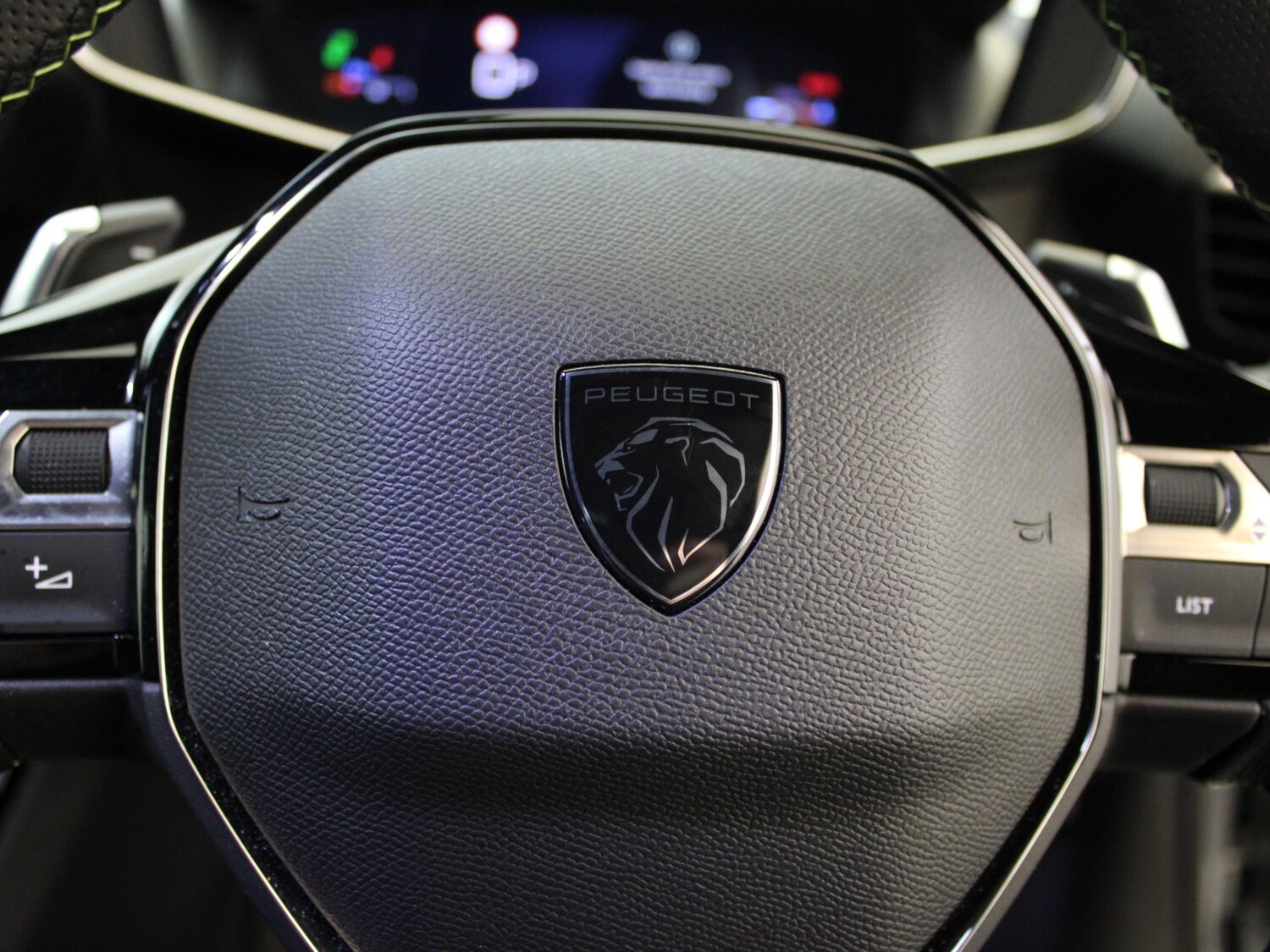 Used Peugeot 2008 2023 for sale - 76300275: Photo 34