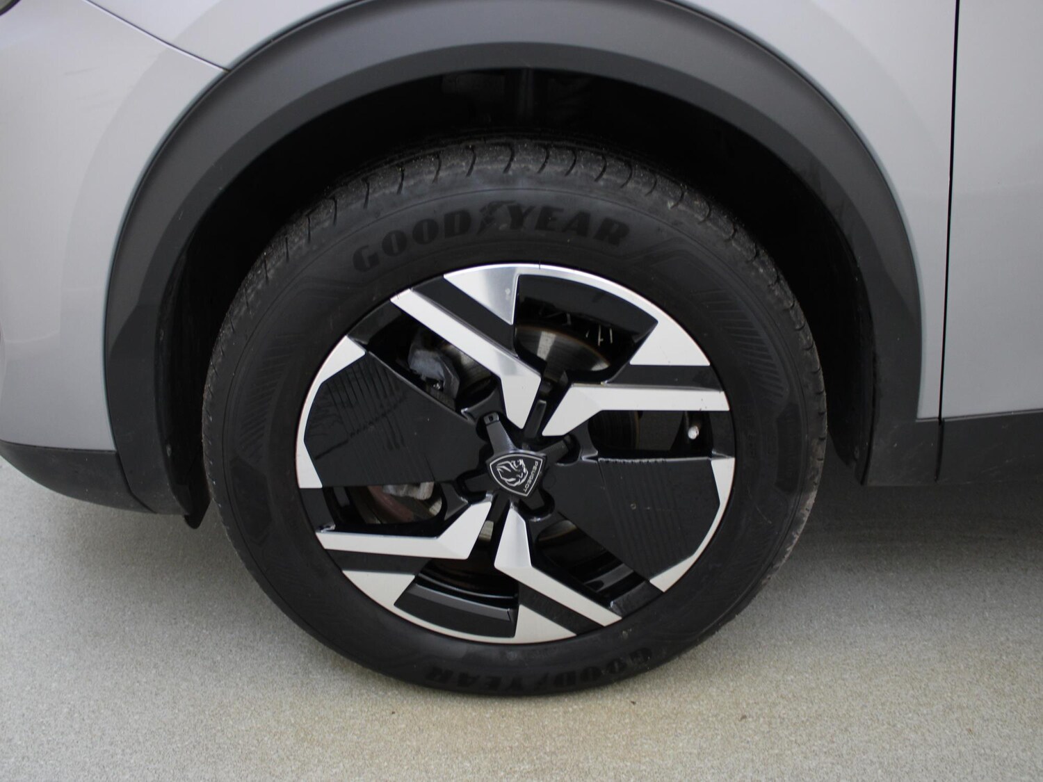 Used Peugeot 2008 2023 for sale - 76300275: Photo 49