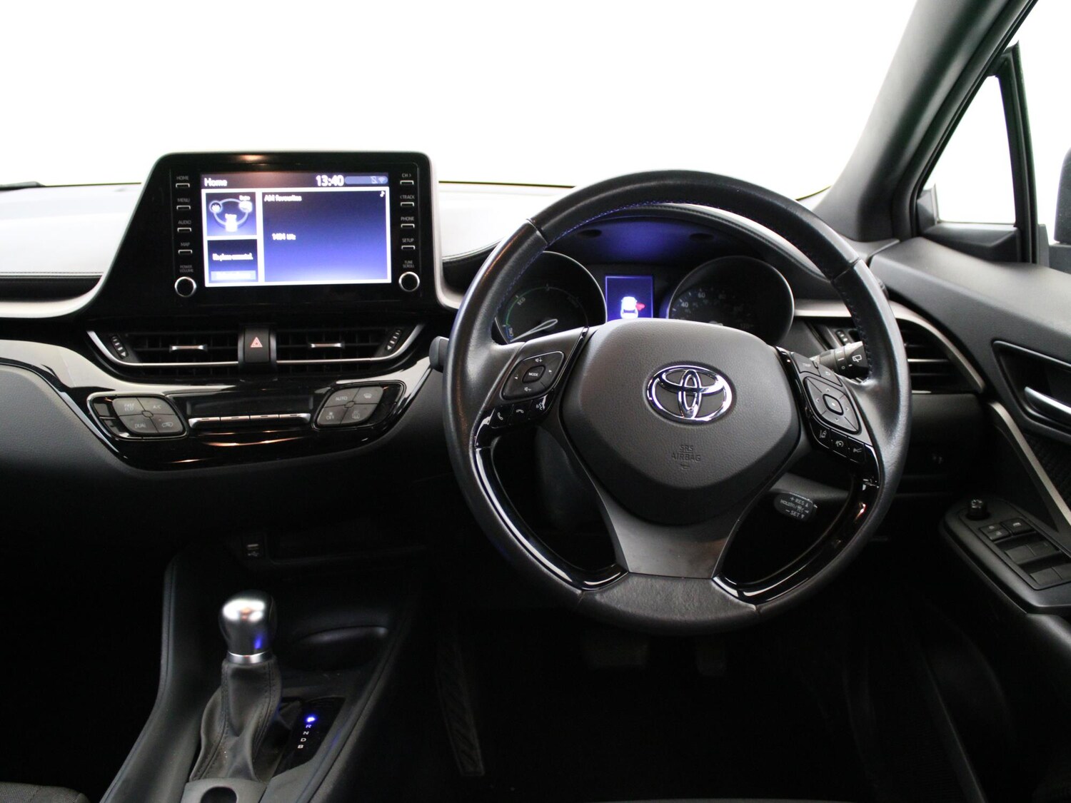 Used Toyota C-HR 2022 for sale - 75536229: Photo 11