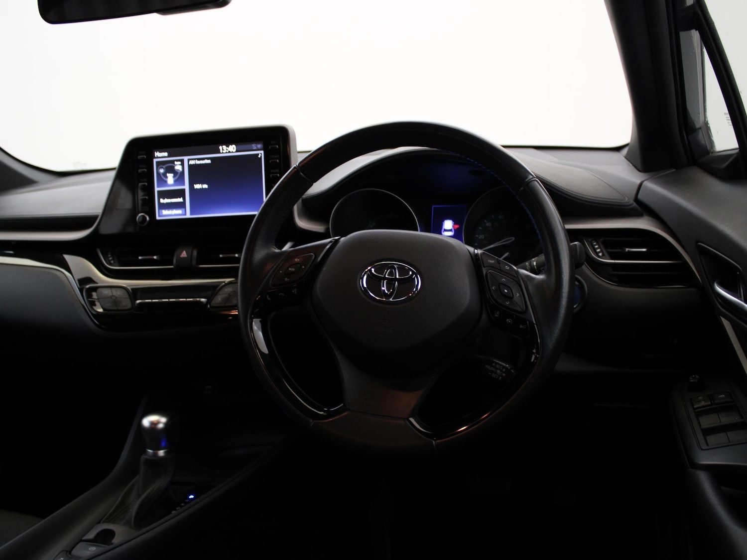 Used Toyota C-HR 2022 for sale - 75536229: Photo 12