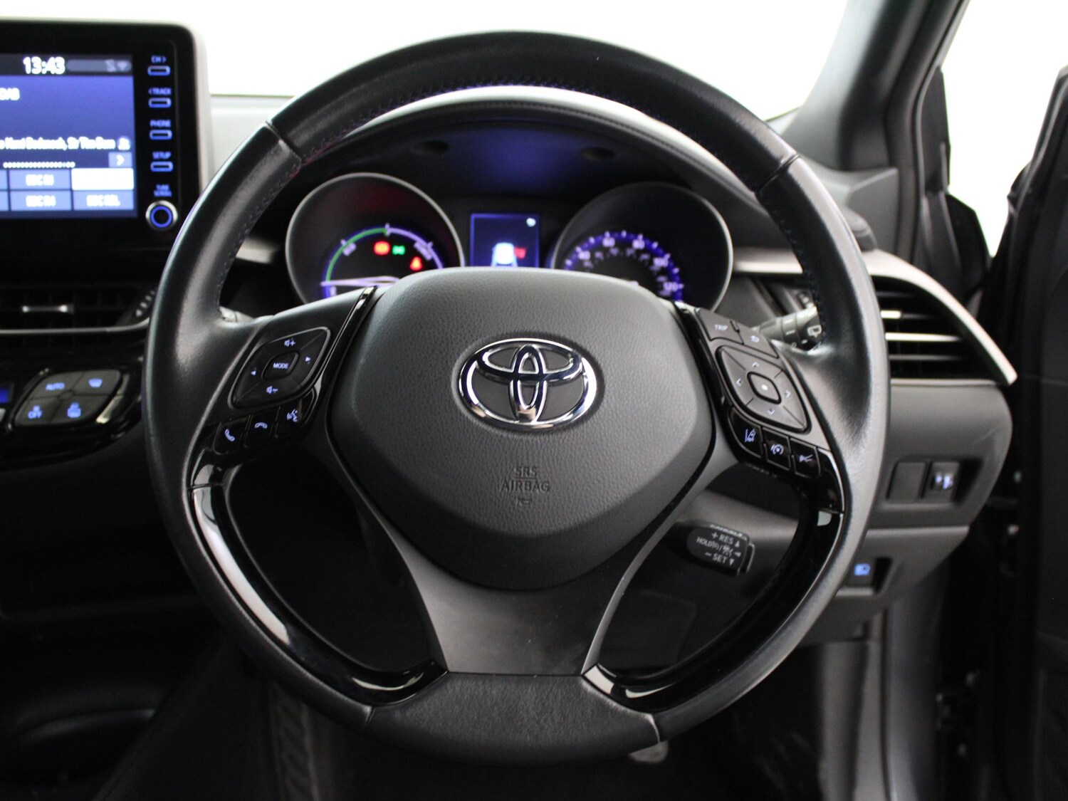 Used Toyota C-HR 2022 for sale - 75536229: Photo 25