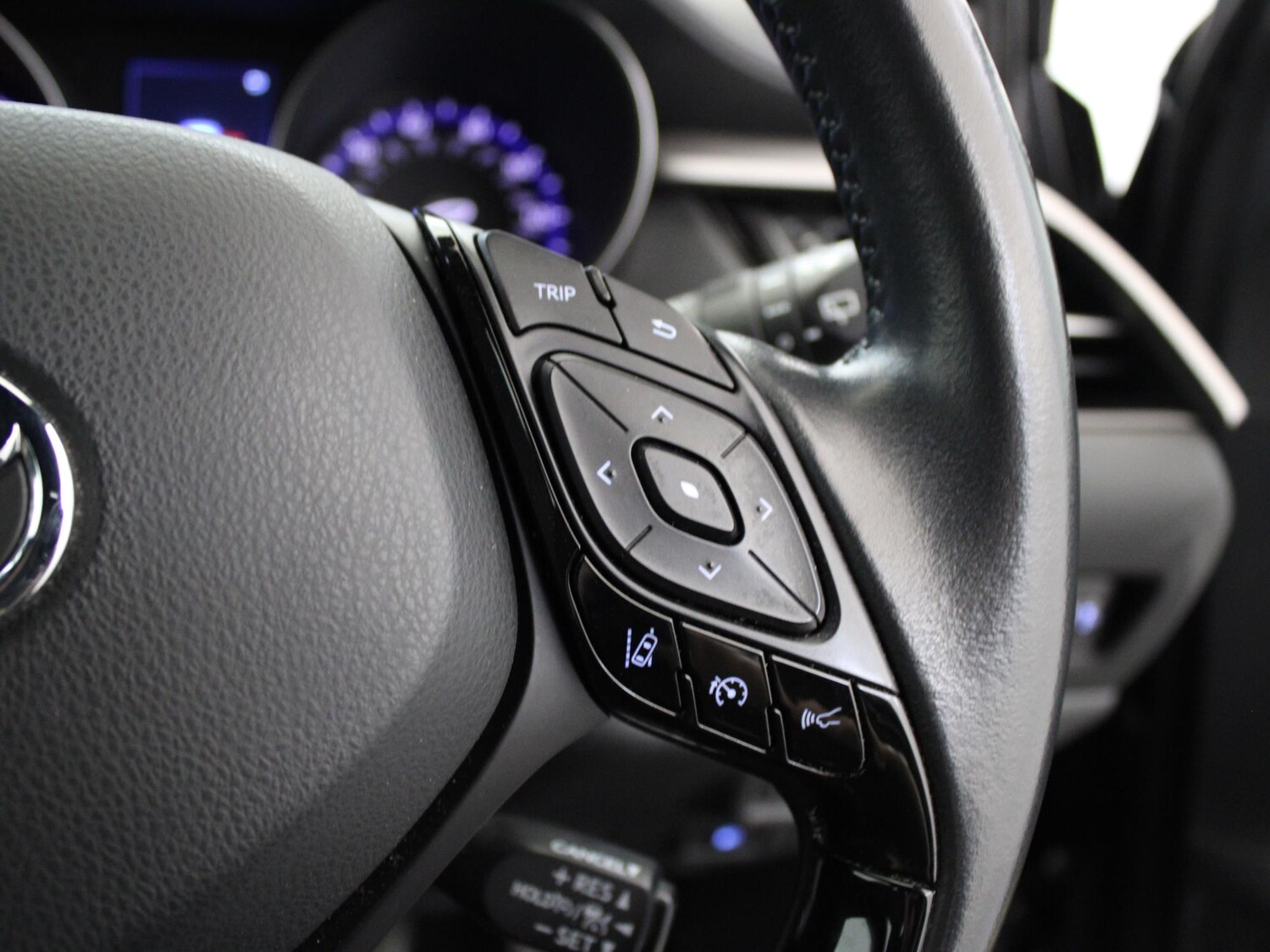 Used Toyota C-HR 2022 for sale - 75536229: Photo 26