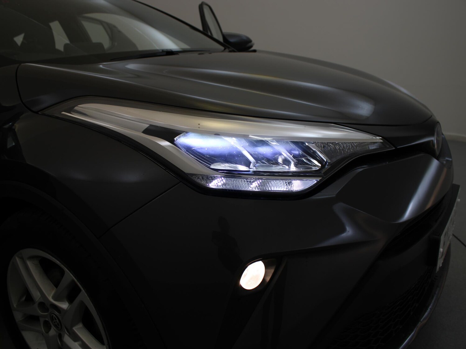 Used Toyota C-HR 2022 for sale - 75536229: Photo 33