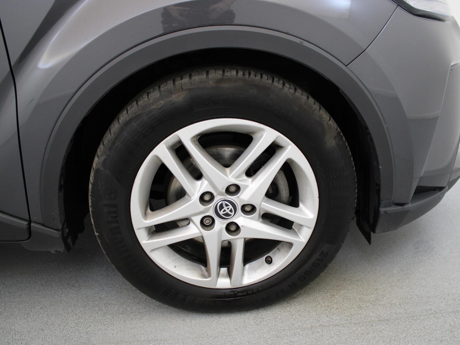 Used Toyota C-HR 2022 for sale - 75536229: Photo 34