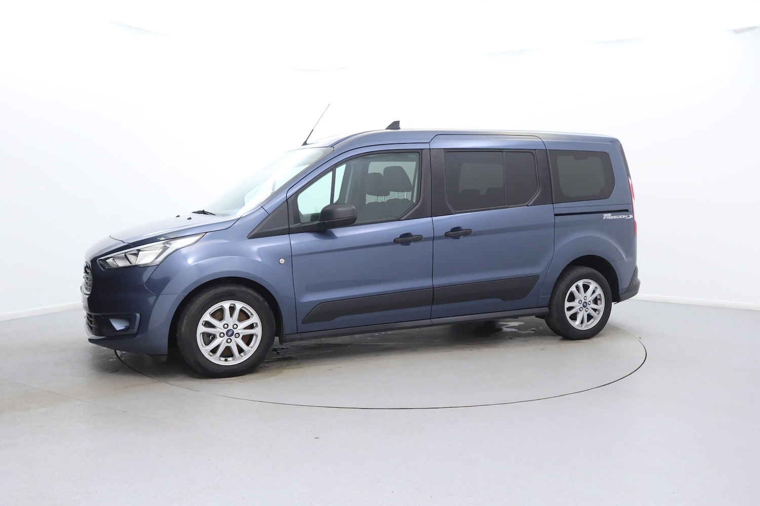 Used Ford Grand Tourneo Connect 2020 for sale - 76662239: Photo 45