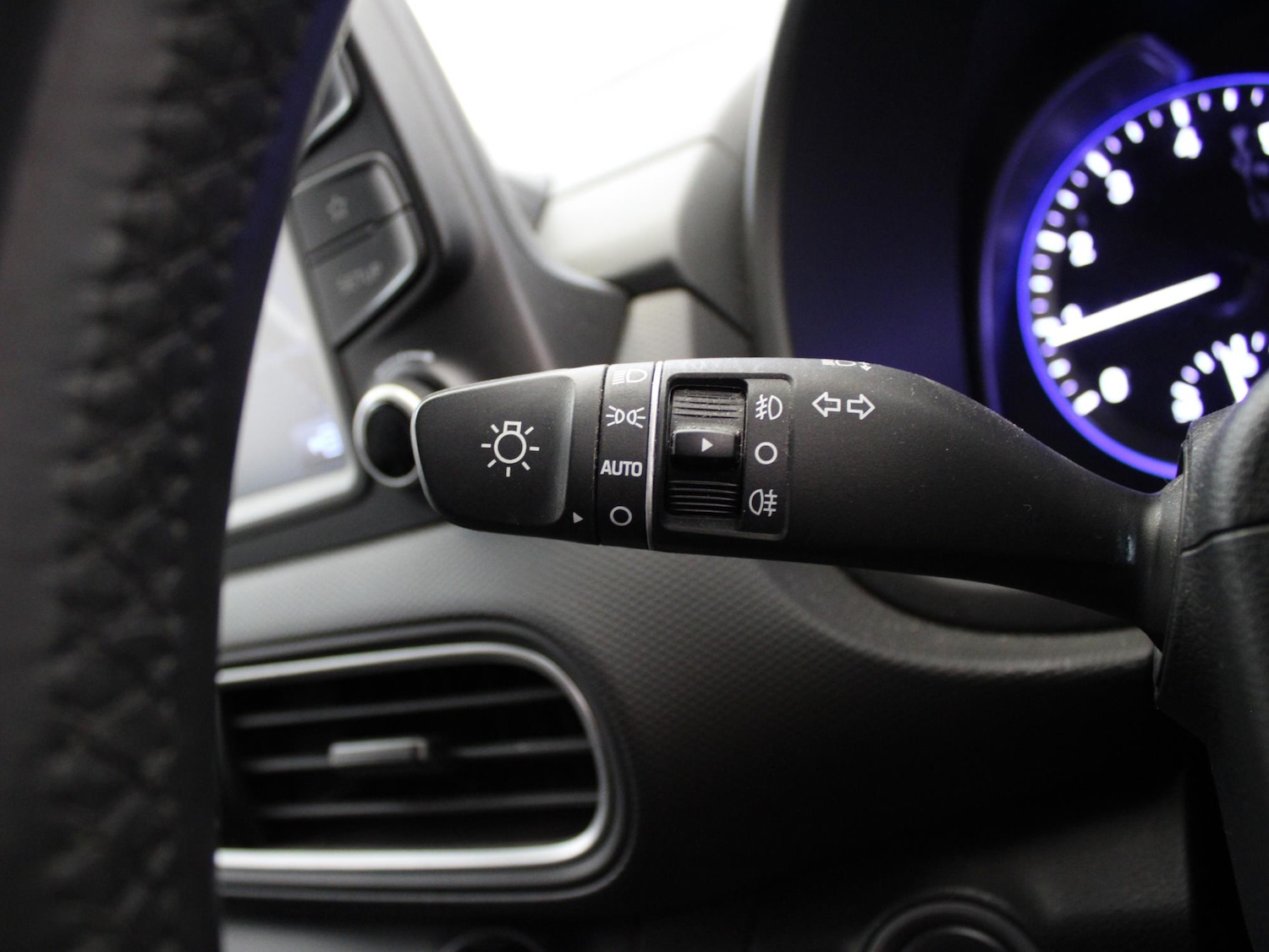 Used Hyundai KONA 2019 for sale - 76516007: Photo 28