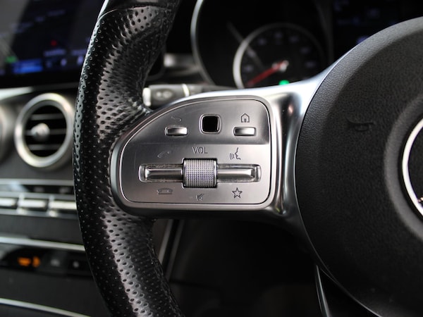 Used Mercedes-Benz GLC 2019 for sale - 75592608: Photo 32