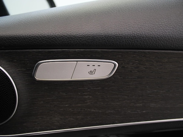 Used Mercedes-Benz GLC 2019 for sale - 75592608: Photo 38