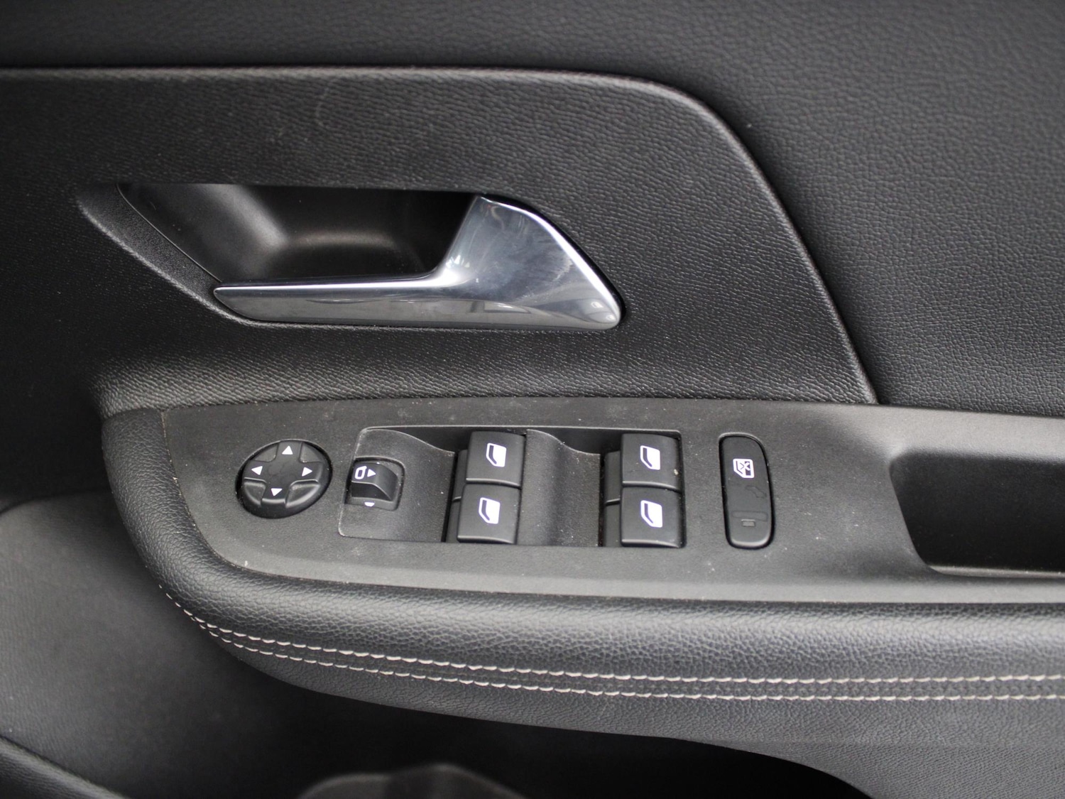 Used Vauxhall Mokka 2022 for sale - 75898232: Photo 32