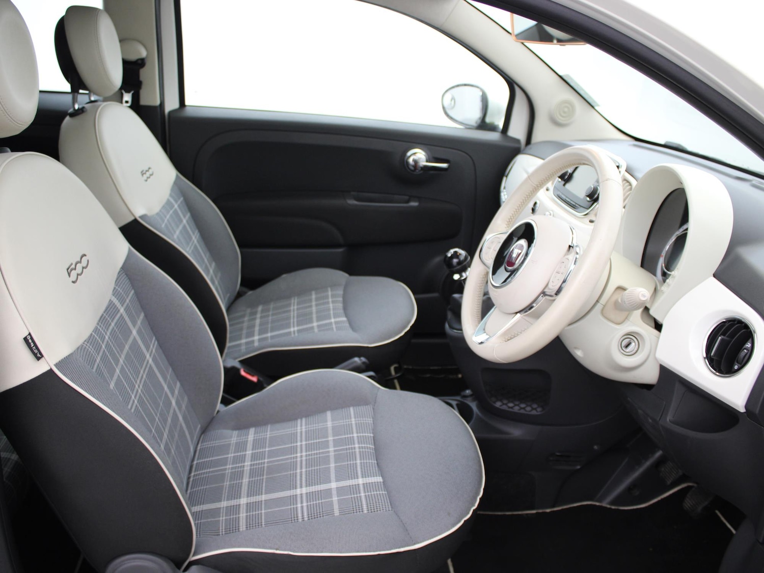 Used Fiat 500 2015 for sale - 77561207: Photo 9