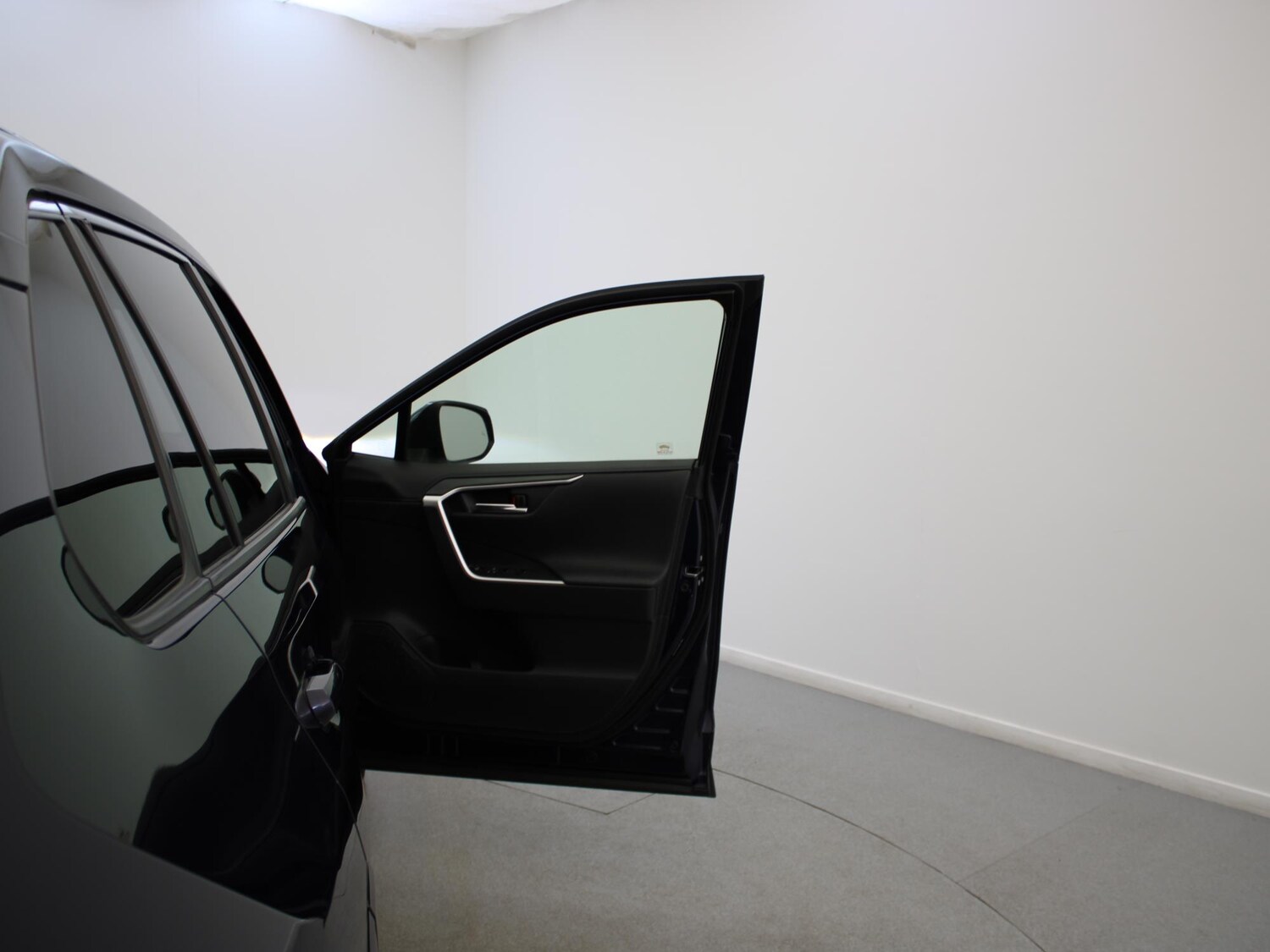 Used Toyota RAV4 2019 for sale - 77458961: Photo 36