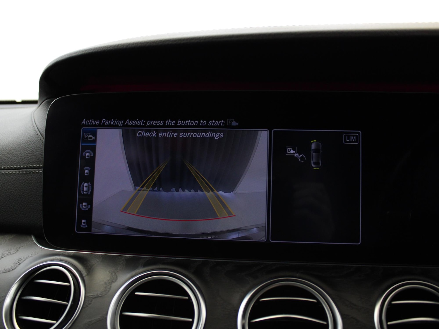 Used Mercedes-Benz E-Class 2019 for sale - 76128275: Photo 18