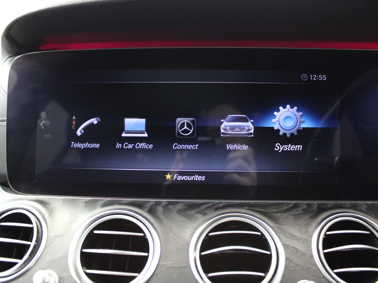 Used Mercedes-Benz E-Class 2019 for sale - 76128275: Photo 20