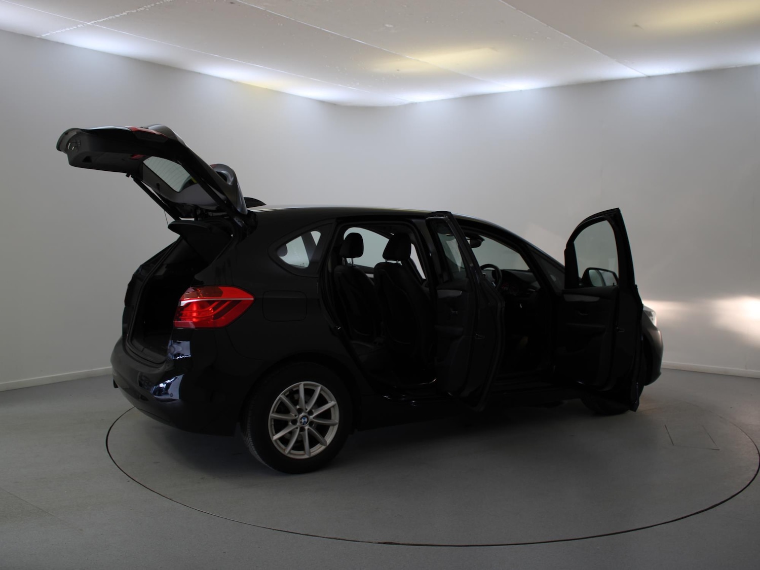 Vehicle 35