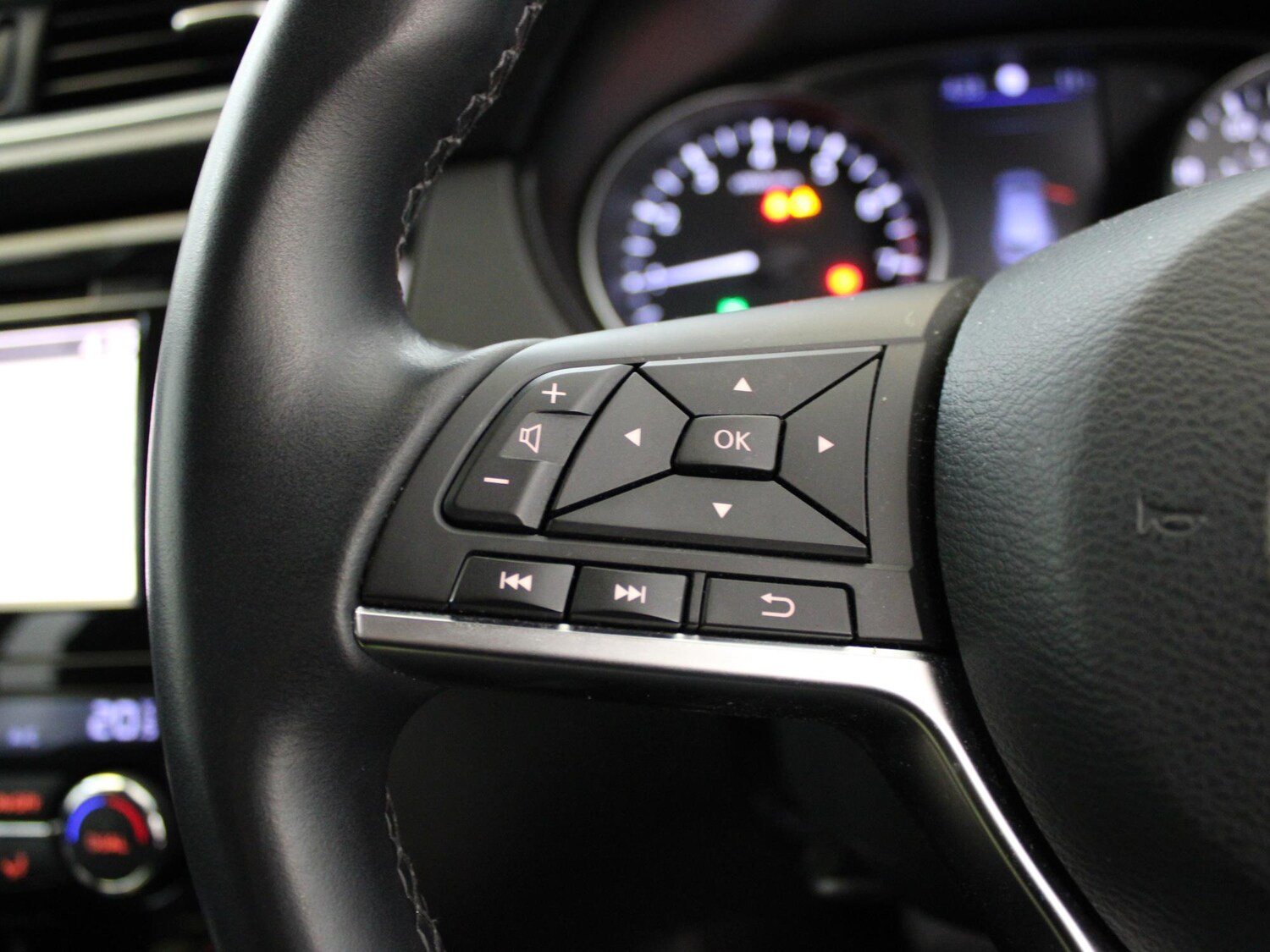 Used Nissan Qashqai 2020 for sale - 76243761: Photo 25