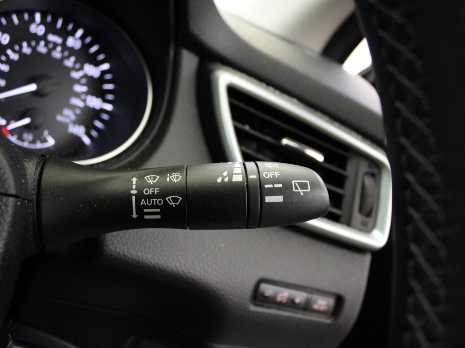 Used Nissan Qashqai 2020 for sale - 76243761: Photo 28