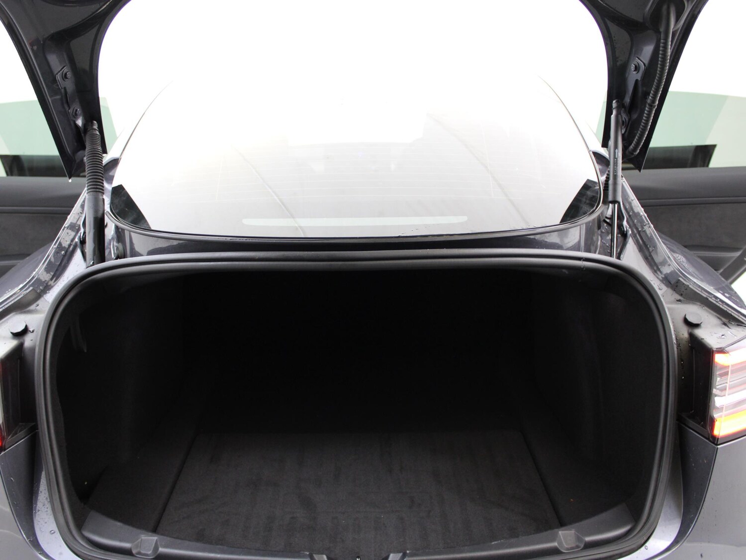 Used Tesla Model 3 2022 for sale - 76594417: Photo 38