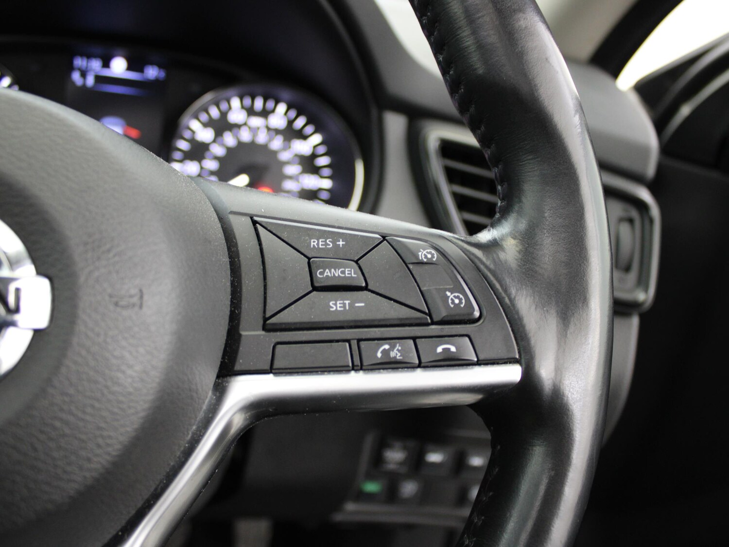 Used Nissan X-Trail 2020 for sale - 76047382: Photo 33