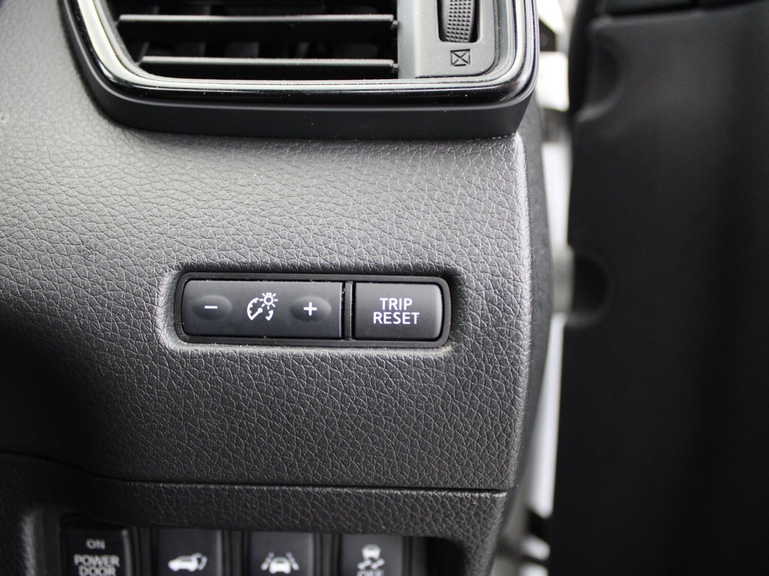 Used Nissan X-Trail 2020 for sale - 76047382: Photo 36