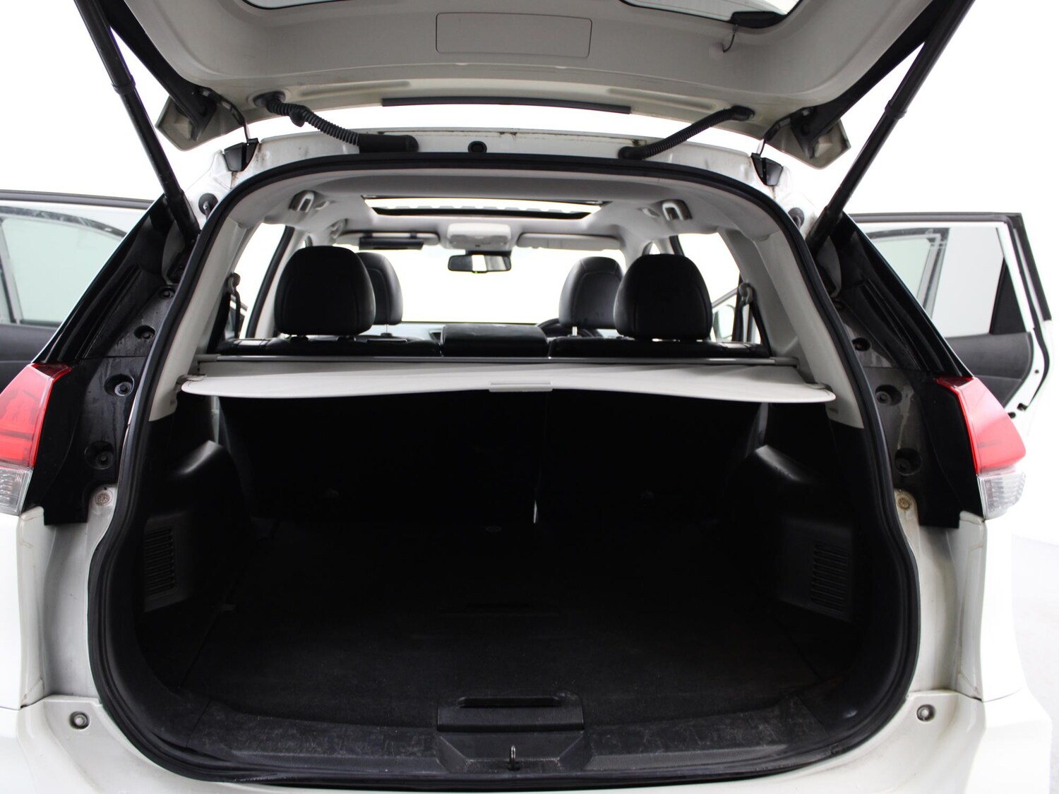 Used Nissan X-Trail 2020 for sale - 76047382: Photo 40