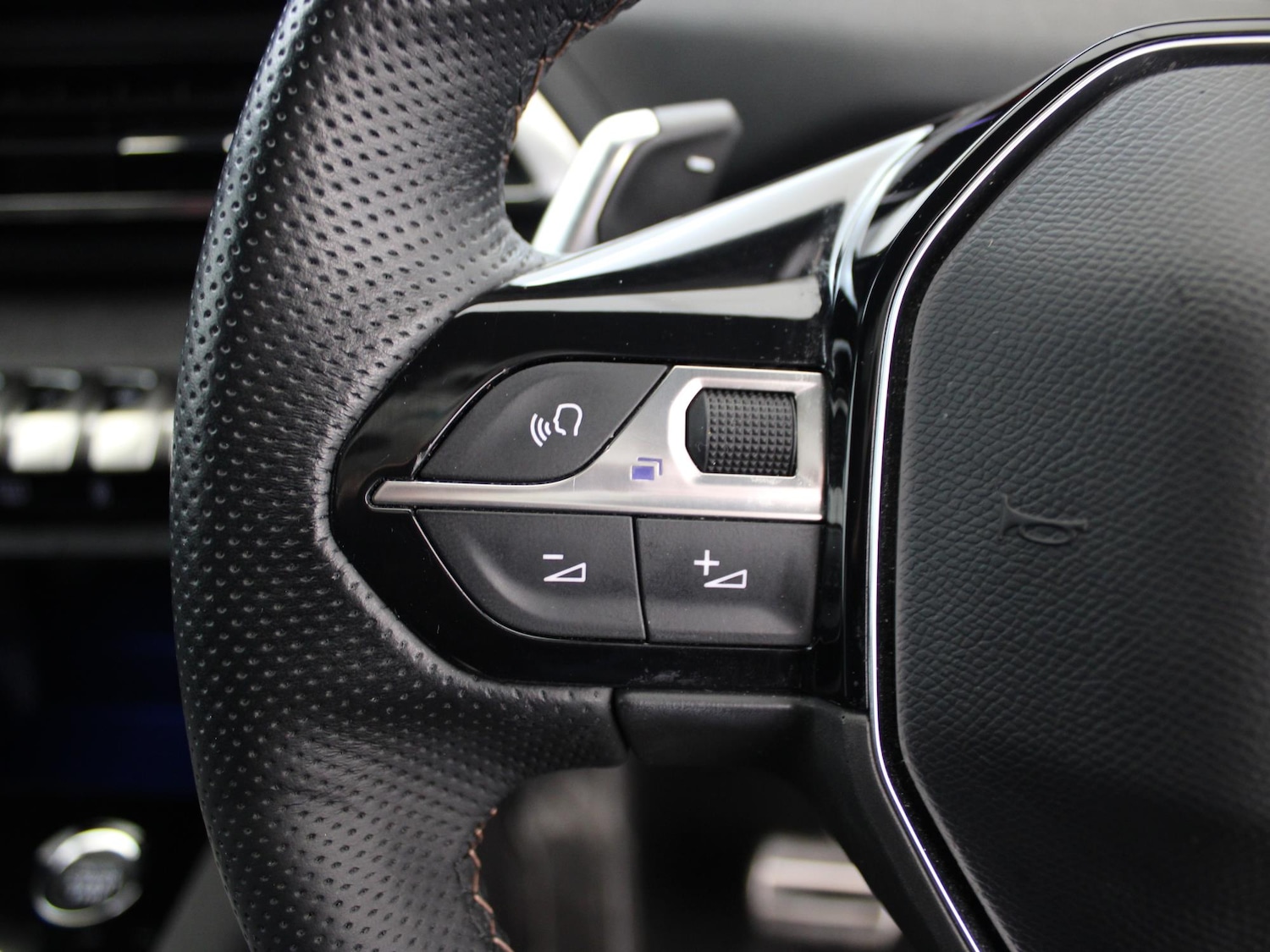 Used Peugeot 3008 2022 for sale - 77294696: Photo 29