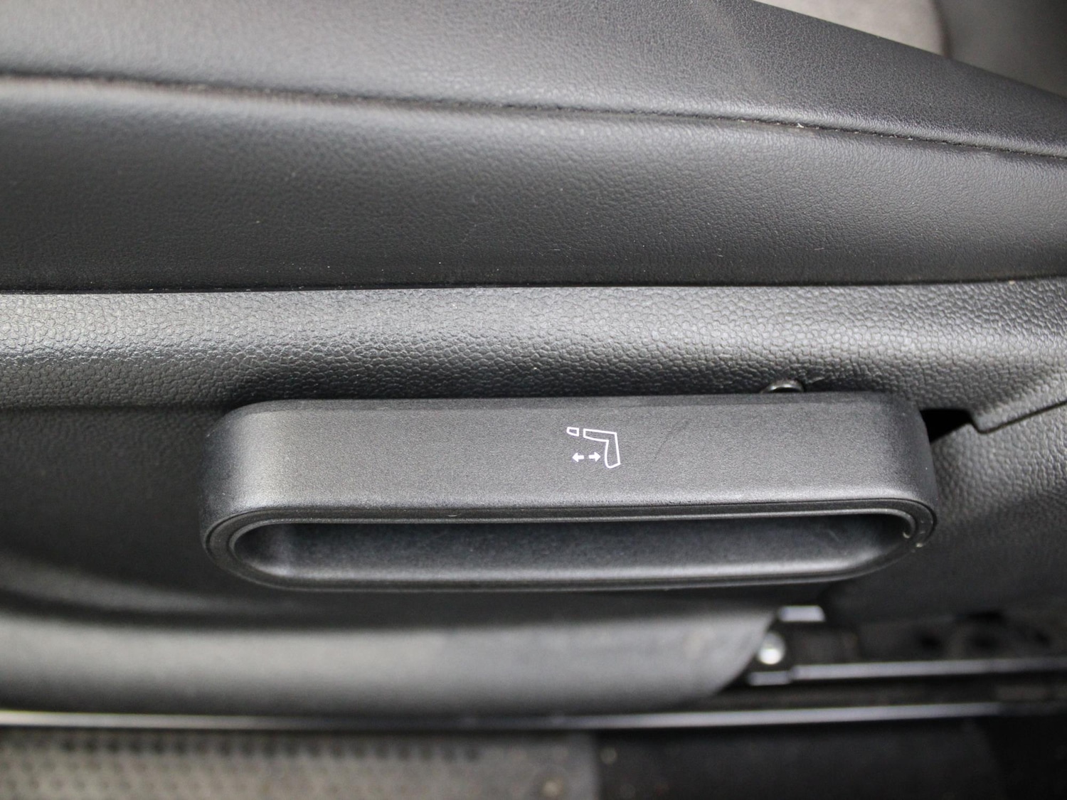 Used MINI Hatch 2022 for sale - 77615774: Photo 12