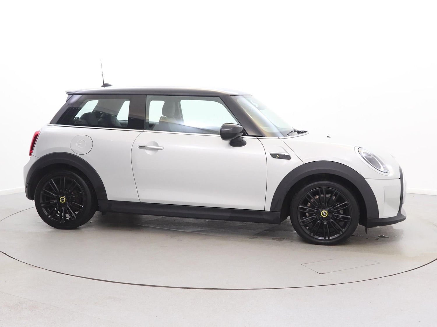 Used MINI Hatch 2022 for sale - 77615774: Photo 8