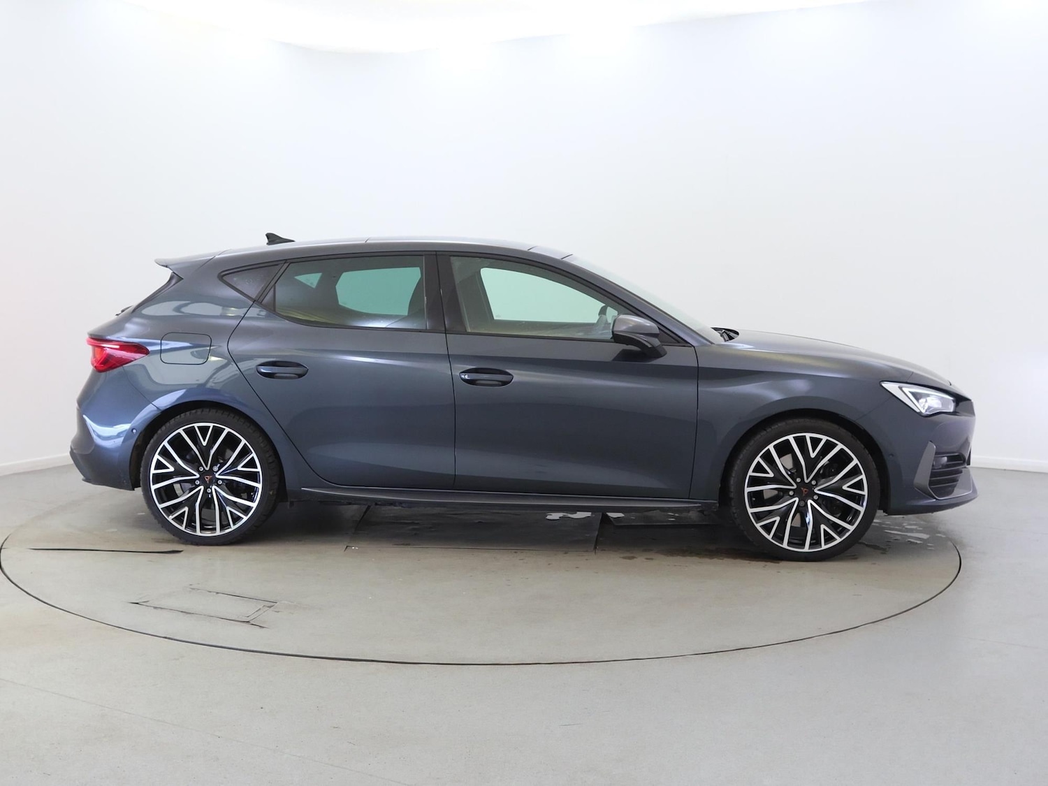 Used Cupra Leon 2024 for sale - 77535319: Photo 8