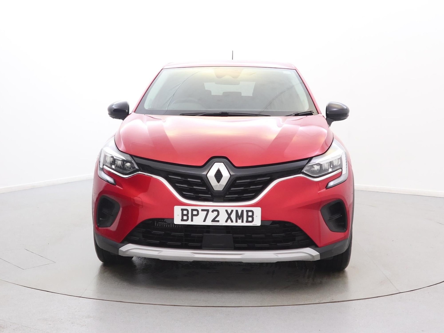 Used Renault Captur 2023 for sale - 77561224: Photo 2