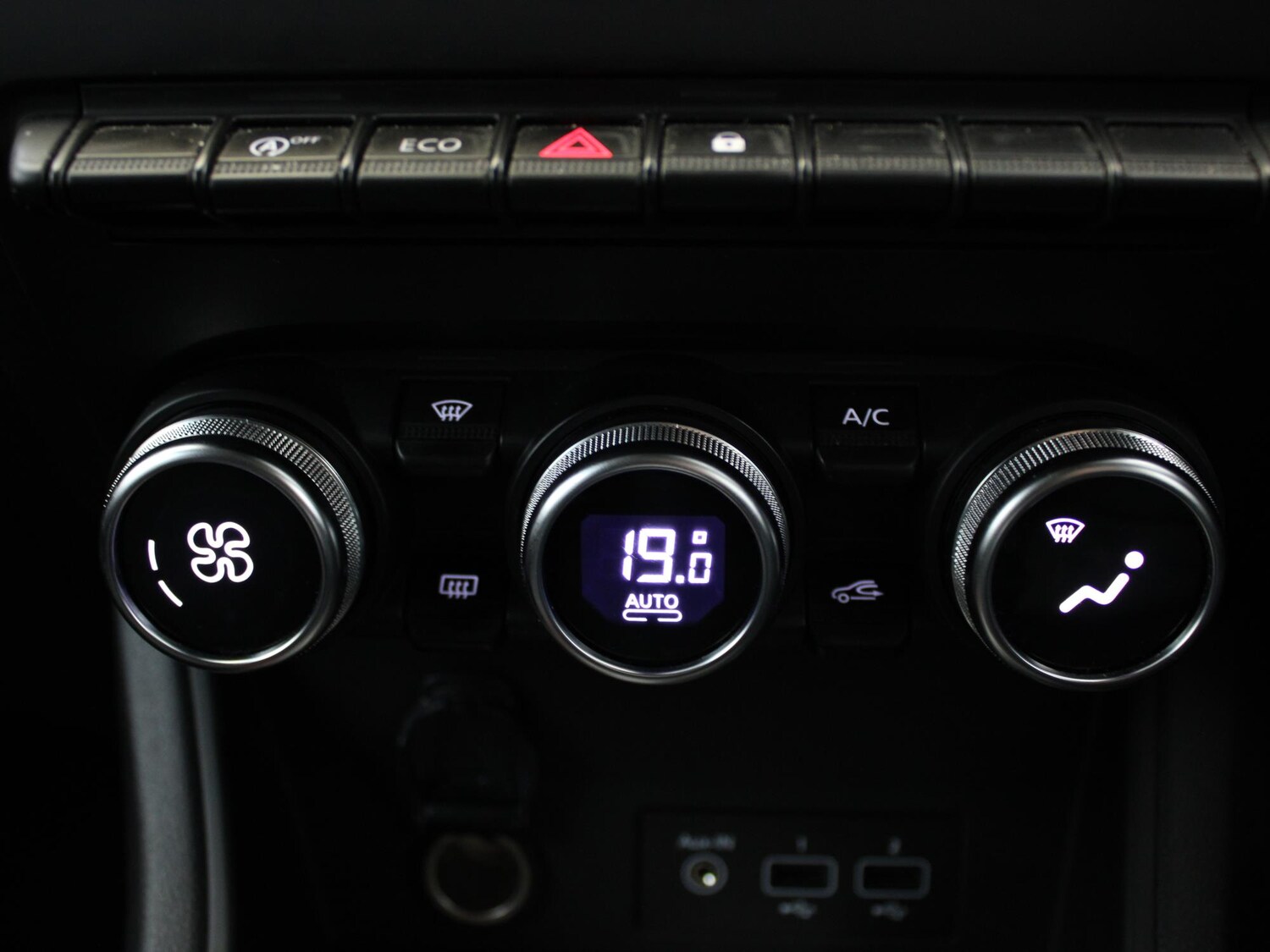 Used Renault Captur 2023 for sale - 77561224: Photo 20