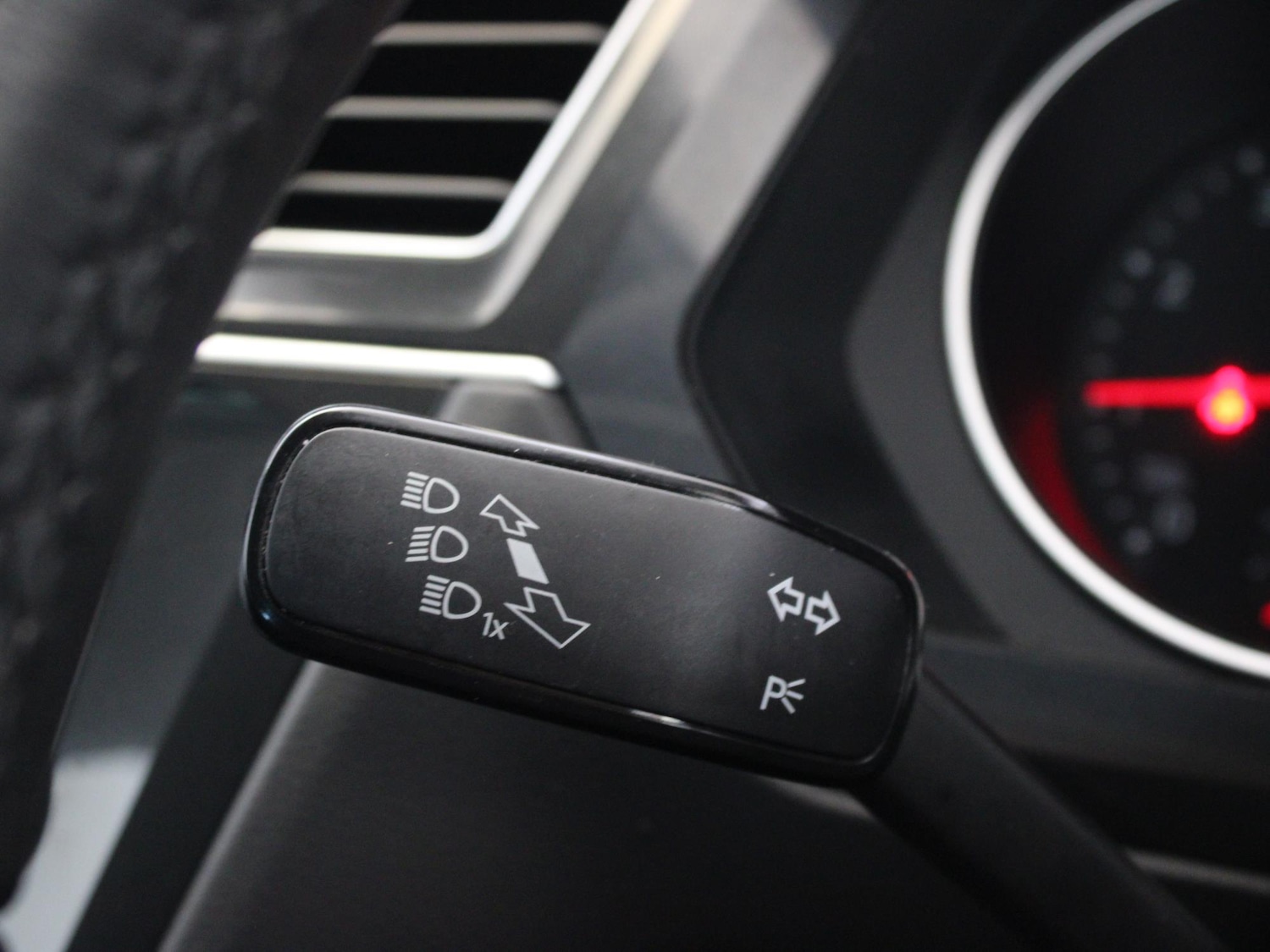 Used Volkswagen Tiguan 2022 for sale - 76890219: Photo 17