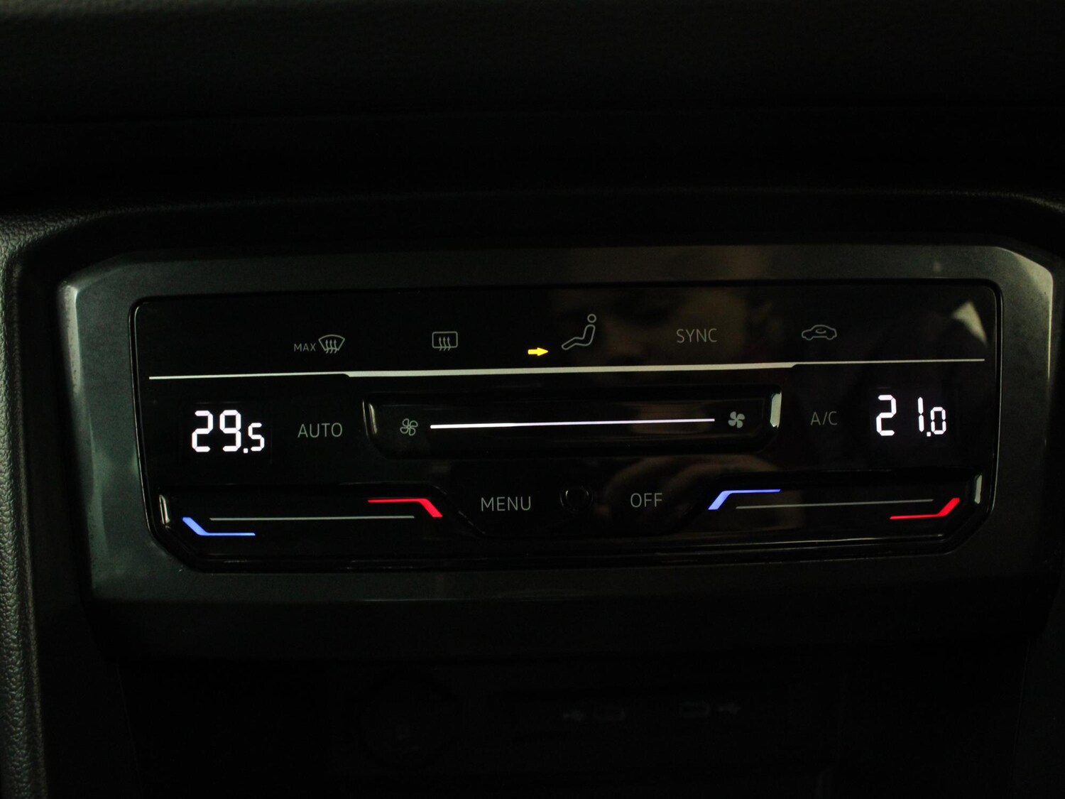 Used Volkswagen Tiguan 2022 for sale - 76890219: Photo 29