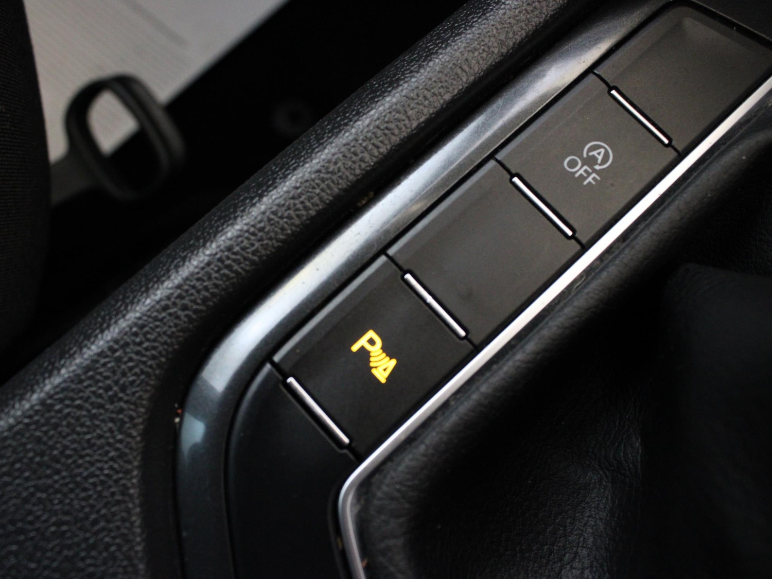 Used Volkswagen Tiguan 2022 for sale - 76890219: Photo 32