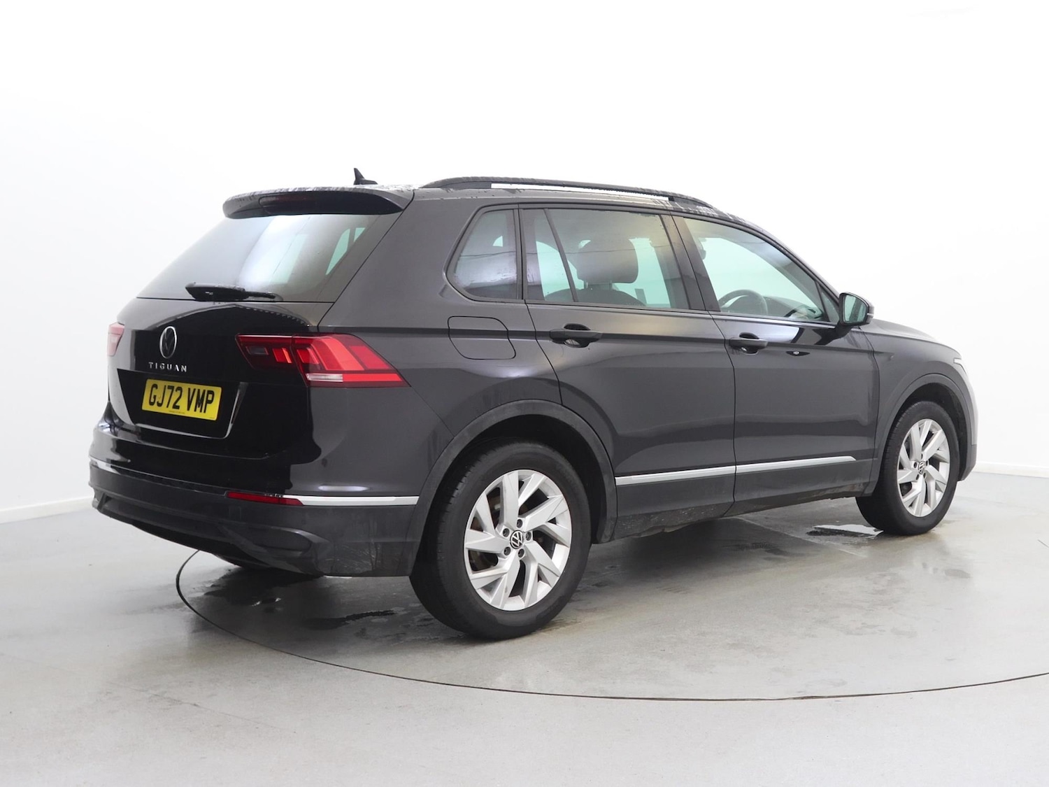 Used Volkswagen Tiguan 2022 for sale - 76890219: Photo 4