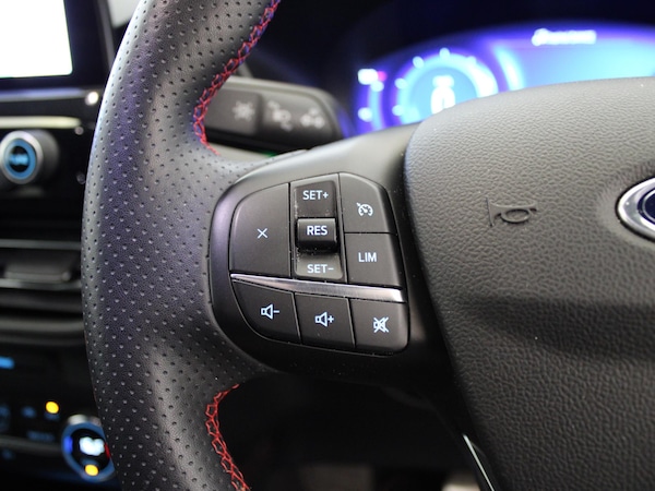 Used Ford Kuga 2022 for sale - 75611584: Photo 29