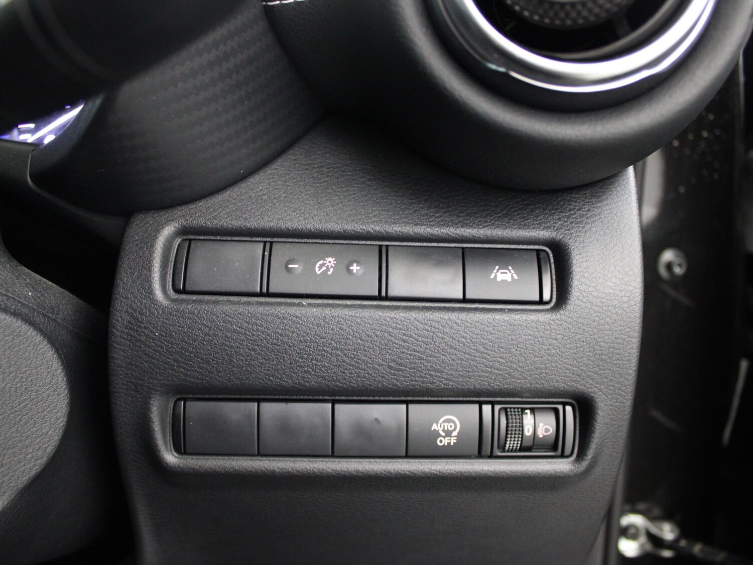 Used Nissan Juke 2023 for sale - 76311114: Photo 27